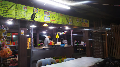 Wan Burger Taman Universiti