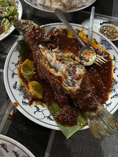 Ikan Bakar Parit Yaani Ikan Bakar Parit Yaani