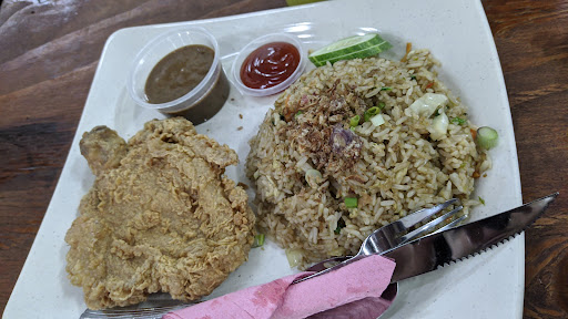 BORN TO EAT BORN TO EAT