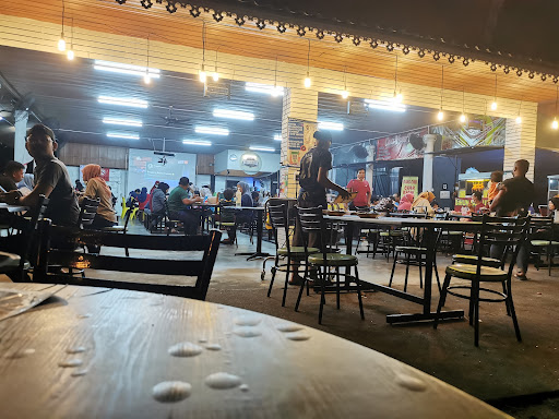 WARUNG PINANG SEBATANG