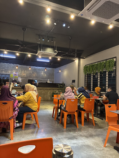 Kadir's Cafe