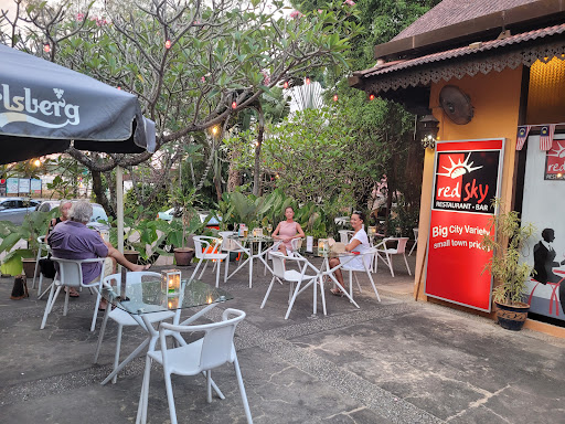 Red Sky Restaurant & Bar