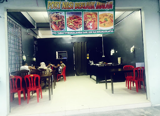Port Nasi Berlauk Malam Gua Musang