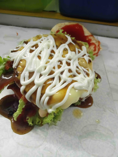 Boss burger bakar gua musang