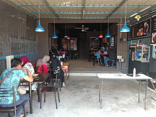 Kampung Western by Chef Along Kitchen