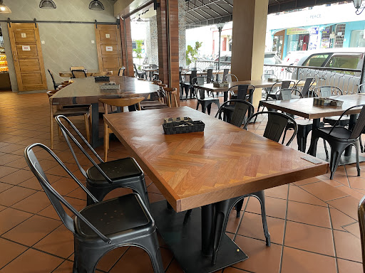 Me'nate Steak Hub • Kota Bharu