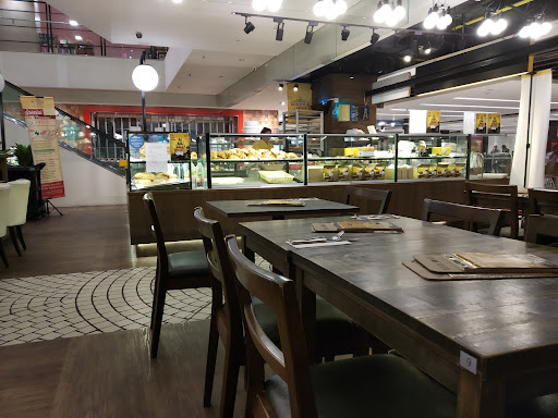 Bonjour Garden Bakery Cafe