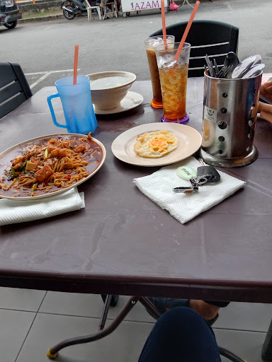 Asam Pedas Wariqh D Garden Kitchen