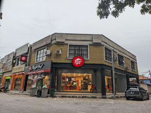 Pizza Hut Delivery Masjid Tanah