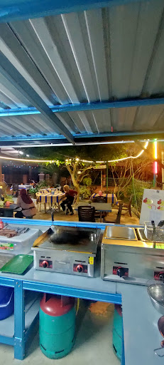 Kelisa corner lip lap-lip lap