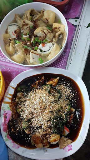 MakTon Yong Tau Foo & Char Kuey Teow