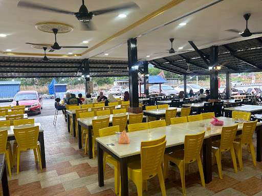 Sham Mat Zin Tomyam Seafood Western Food