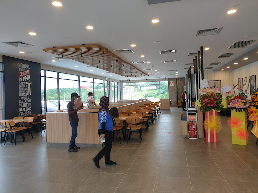 KFC IOI Bahau DT KFC IOI Bahau DT