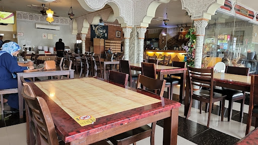 Al Jamal Restaurant • Nilai • مطعم الجمل Al Jamal Restaurant • Nilai • مطعم الجمل