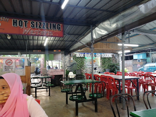 Ikan Bakar Sri Tanjong Ikan Bakar Sri Tanjong
