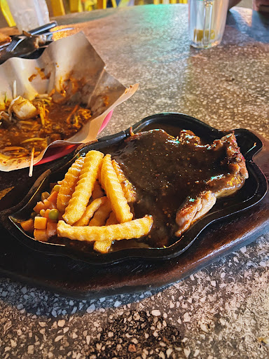 Jerantut Tomyam, Western Food & Ikan Bakar