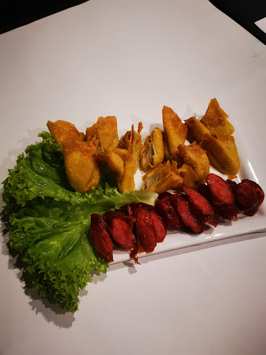 The Pint Bar & Kitchen