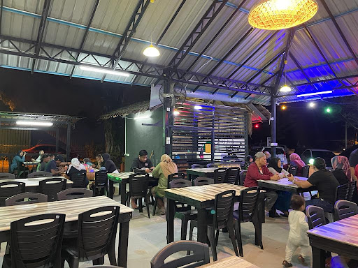 Restoran Selera Giant Pekan