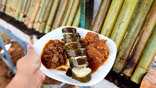 Lubuk Lemang Simpang Kampung Awah