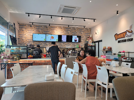 Yummy Western Food Cafe