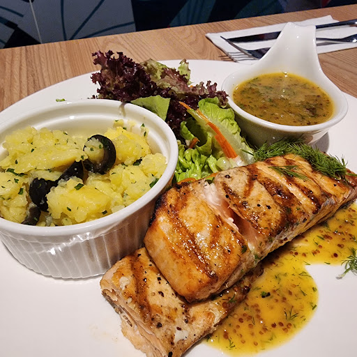 Elmondo Penang Italian Restaurant