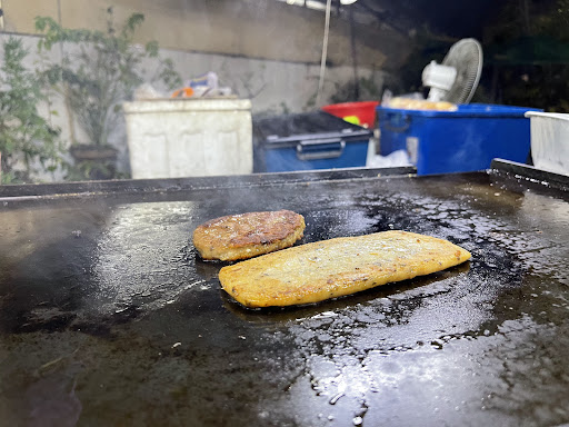 Burger & Kebab Abang Tochang