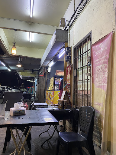 Abe Burger Cafe corner