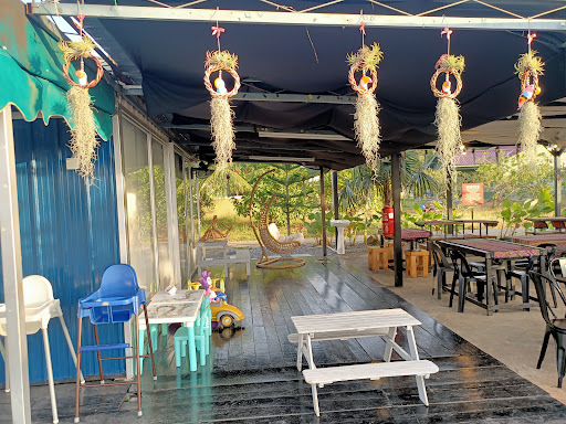 Sadiah Cafe