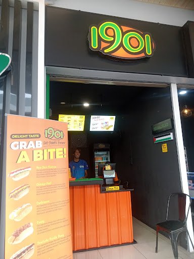 1901 Hotdogs@Papar