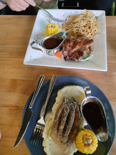 Sage Kuhara Restaurant & Cafe