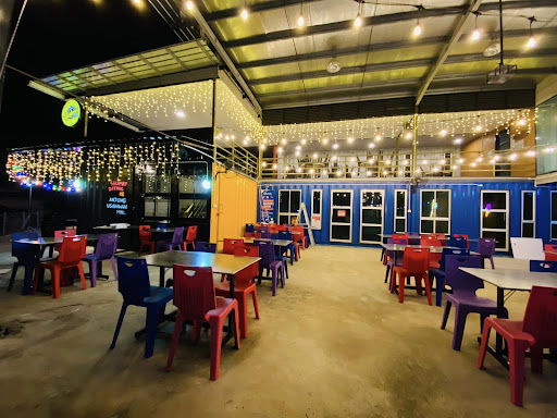 Unihaus Western & Cafe