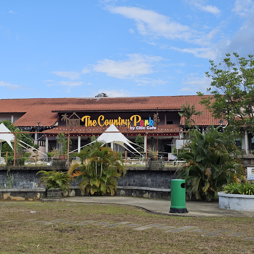 The Country Park by Chic Cafe