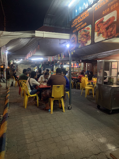 western/burger/tomyam/sate/roti goreng/roti telur goyang