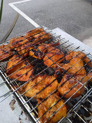 NASI KERABU 2 BERADIK NASI KERABU 2 BERADIK
