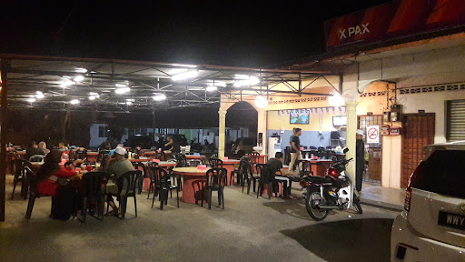 i Corner Western Food Restaurant