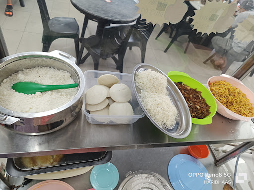Happy Garden food court