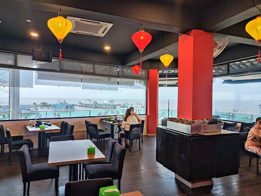 Pontian Rooftop Restaurant