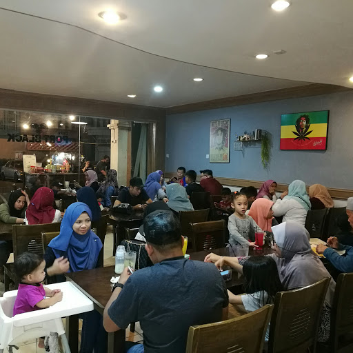 Port Black Cafe