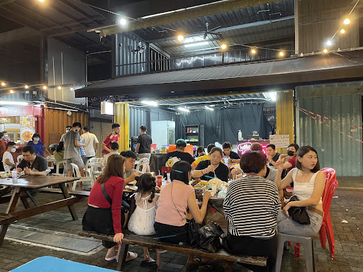 ODD Chicken Western Food Cafe