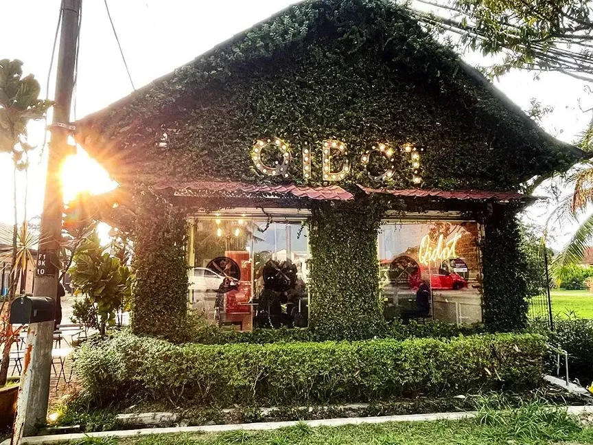 restoran barat terbaik di kampong kadok