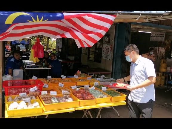 warung pisang goreng kg bukit